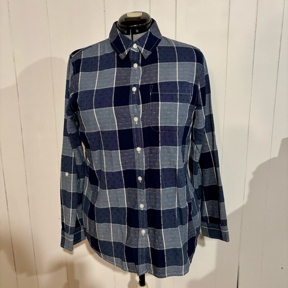 Lands' End | Tops | Lands End Blue And White Button Down Shirt Classic ...